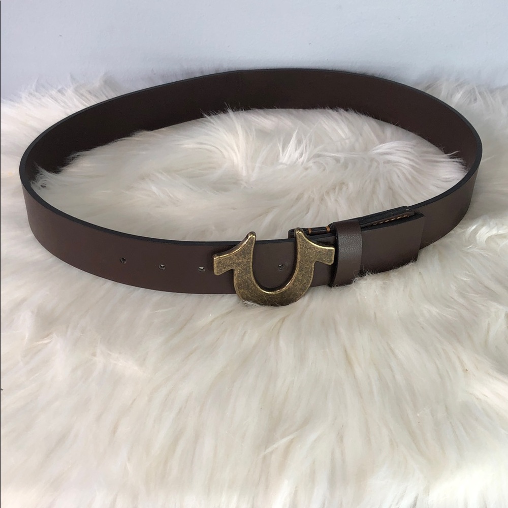 True Religion Leather Horseshoe Belt. NWOT. Size 34